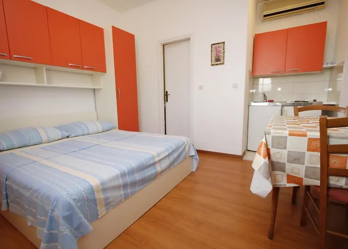 Lidus Guest house Makarska