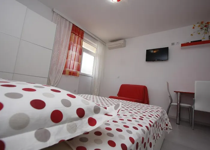 Guest house Lidus Makarska