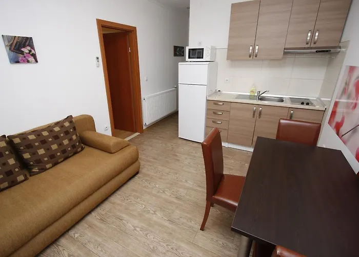 Guest house Lidus 3*