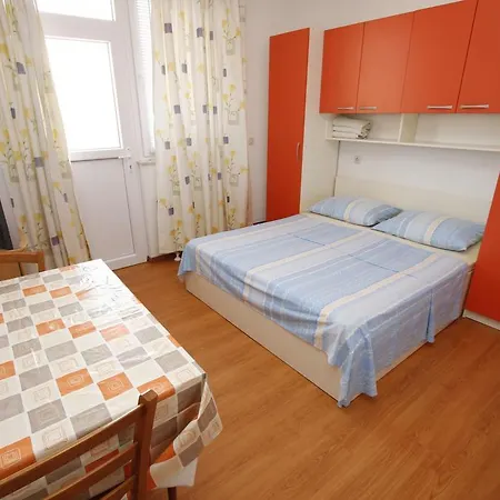 Lidus Vendégház Makarska