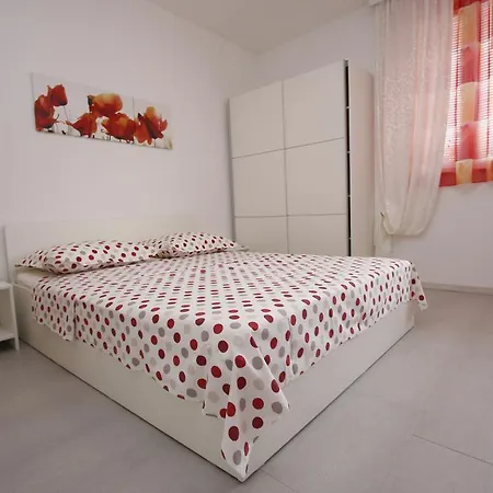 Guest house Lidus
