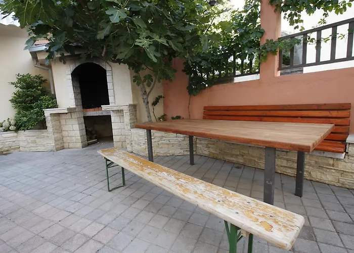 Πανσιόν Lidus